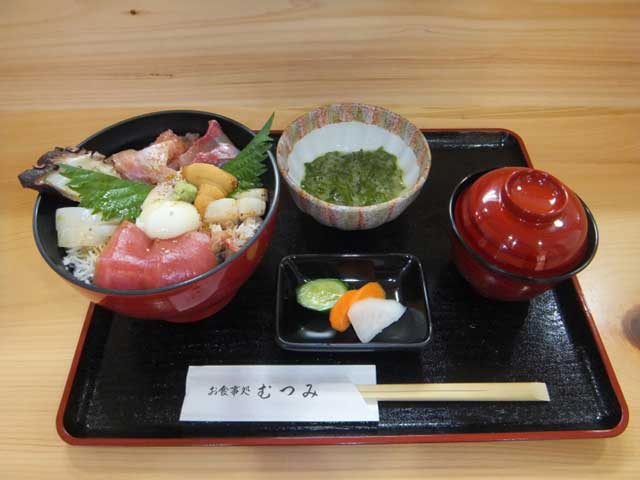 食事処 むつみの営業時間 場所 地図等の情報 まっぷるトラベルガイド