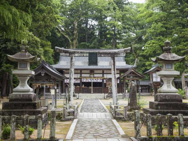 峰山 大宮で必ず行きたい ガイド編集部おすすめの神社 稲荷 権現 スポット まっぷるトラベルガイド