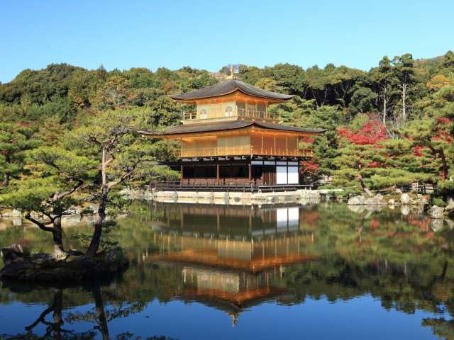 金閣寺 鹿苑寺 の営業時間 場所 地図等の情報 まっぷるトラベルガイド