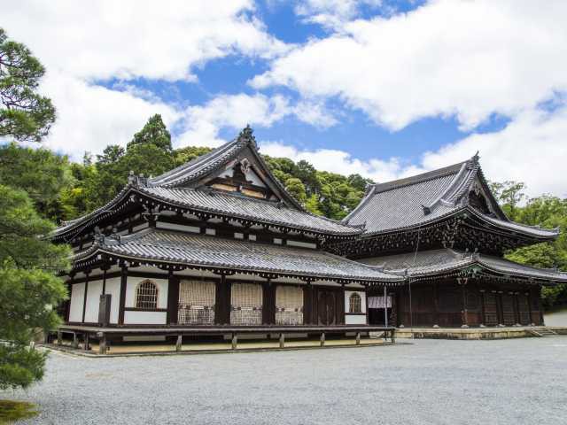 総本山 御寺 泉涌寺の営業時間 場所 地図等の情報 まっぷるトラベルガイド