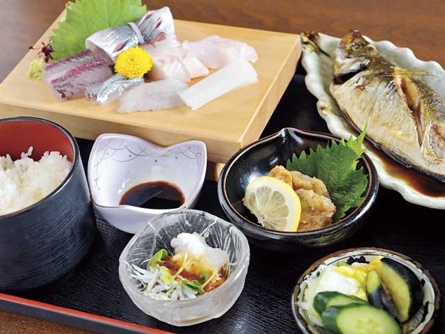 伊根で必ず食べたい!ガイド編集部おすすめの海鮮料理スポット