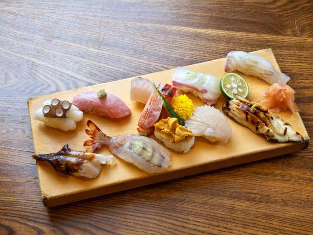 淡路島で必ず食べたい ガイド編集部おすすめの寿司 回転寿司スポット まっぷるトラベルガイド
