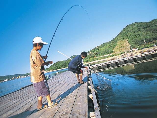 関西で必ず行きたい ガイド編集部おすすめの管理釣り場スポット まっぷるトラベルガイド