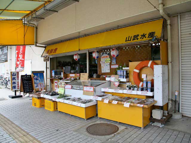 淡路島で必ず食べたい ガイド編集部おすすめの海鮮料理スポット まっぷるトラベルガイド