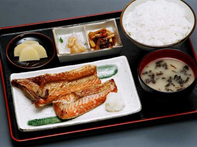 函館駅で必ず食べたい ガイド編集部おすすめのグルメスポット まっぷるトラベルガイド