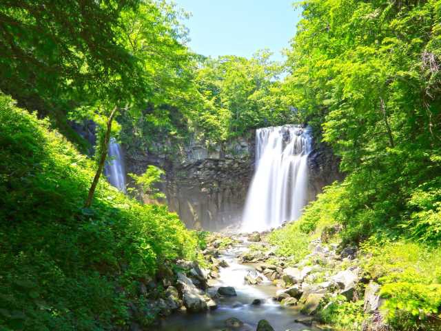 北海道で必ず行きたい ガイド編集部おすすめの滝スポット まっぷるトラベルガイド