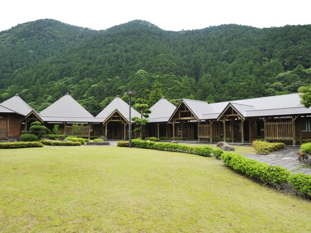 おくとろ温泉やまのやどの営業時間 場所 地図等の情報 まっぷるトラベルガイド