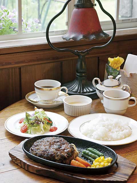 阿蘇 くじゅうで必ず食べたい ガイド編集部おすすめのカフェ 喫茶スポット まっぷるトラベルガイド