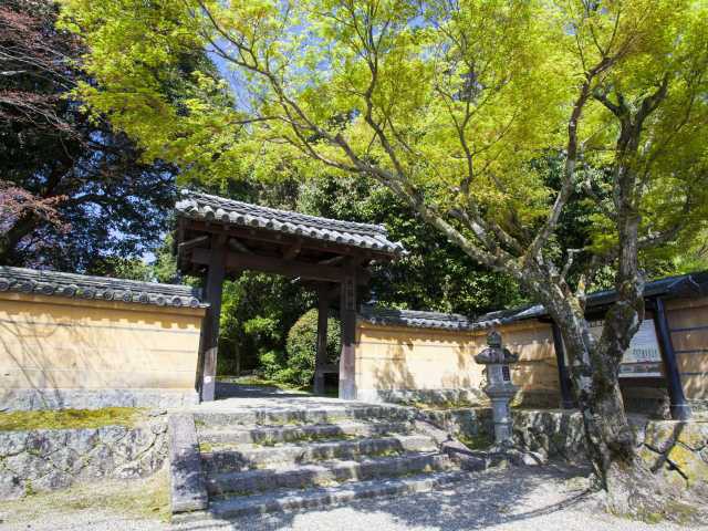 秋篠寺の営業時間 場所 地図等の情報 まっぷるトラベルガイド