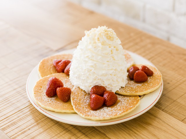 Eggs N Things 仙台店 ー クリームたっぷりのもちもちパンケーキ 営業時間 場所 地図等の情報 まっぷるトラベルガイド