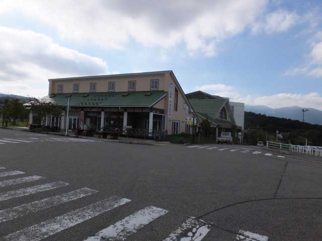 城端ハイウェイオアシスの営業時間 場所 地図等の情報 まっぷるトラベルガイド