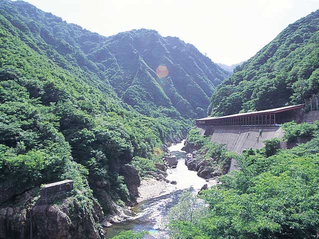 赤芝峡の営業時間 場所 地図等の情報 まっぷるトラベルガイド