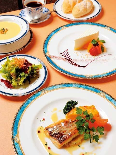 甲府市街 湯村温泉で必ず食べたい ガイド編集部おすすめのグルメスポット まっぷるトラベルガイド