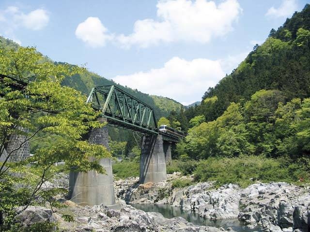 中山七里の営業時間 場所 地図等の情報 まっぷるトラベルガイド