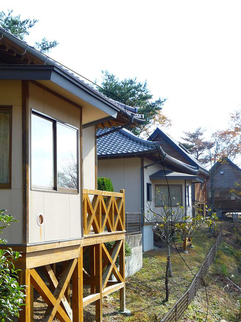 フレアイランド尾崎岬 ー バンガローと和風コテージが人気 営業時間 場所 地図等の情報 まっぷるトラベルガイド