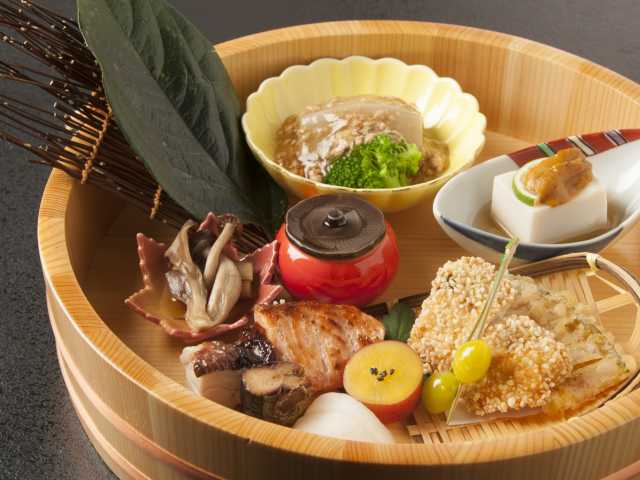 松山で必ず食べたい ガイド編集部おすすめの郷土料理スポット まっぷるトラベルガイド