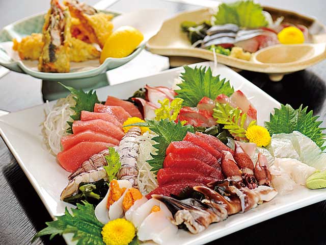 名古屋駅で必ず食べたい ガイド編集部おすすめの海鮮料理スポット まっぷるトラベルガイド