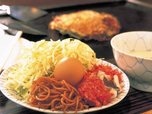 上野 浅草 東京スカイツリーで必ず食べたい ガイド編集部おすすめのお好み焼き もんじゃ焼きスポット まっぷるトラベルガイド