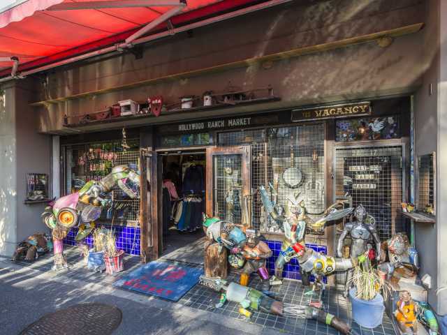 Hollywood Ranch Marketの営業時間 場所 地図等の情報 まっぷるトラベルガイド