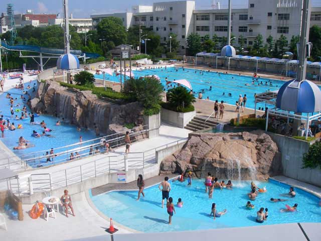 大田区立萩中公園プール ー お得感バッチリの充実公営プール 営業時間 場所 地図等の情報 まっぷるトラベルガイド