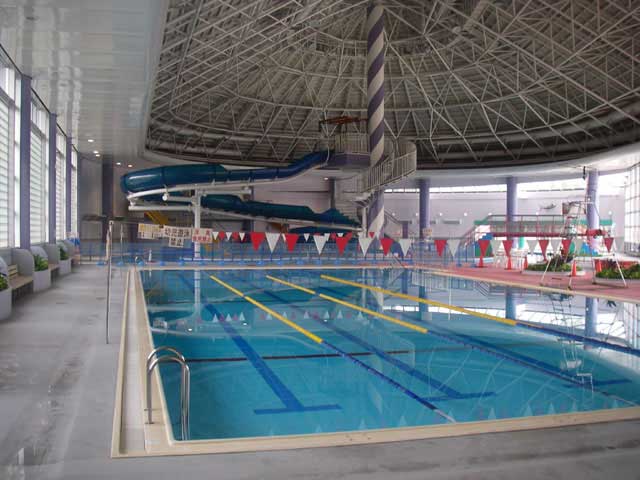 大田区立萩中公園プール ー お得感バッチリの充実公営プール 営業時間 場所 地図等の情報 まっぷるトラベルガイド