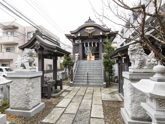 神楽坂若宮八幡神社の営業時間 場所 地図等の情報 まっぷるトラベルガイド