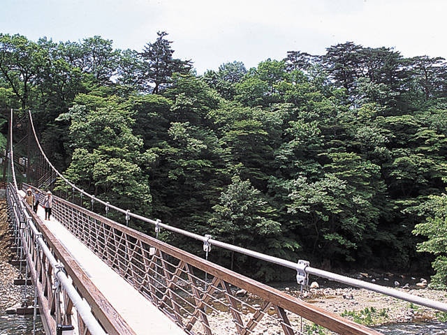 七ツ岩吊橋の営業時間 場所 地図等の情報 まっぷるトラベルガイド