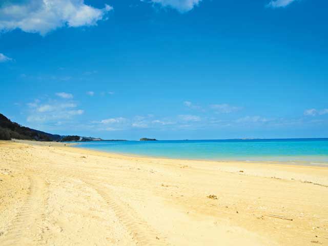 沖縄南部で必ず行きたい ガイド編集部おすすめの海水浴 湖水浴スポット まっぷるトラベルガイド