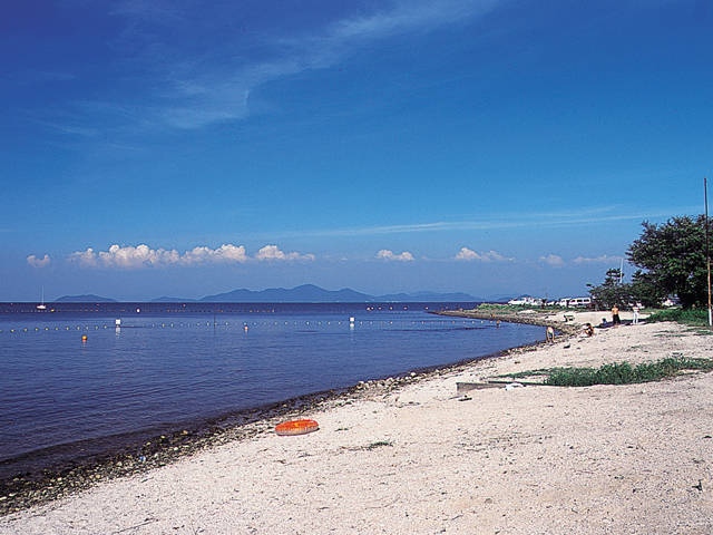 滋賀 琵琶湖で必ず行きたい ガイド編集部おすすめの海水浴 湖水浴スポット まっぷるトラベルガイド