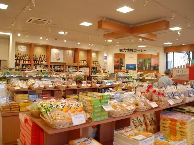 熊本で必ず寄りたい ガイド編集部おすすめの物産館 地場産センタースポット まっぷるトラベルガイド