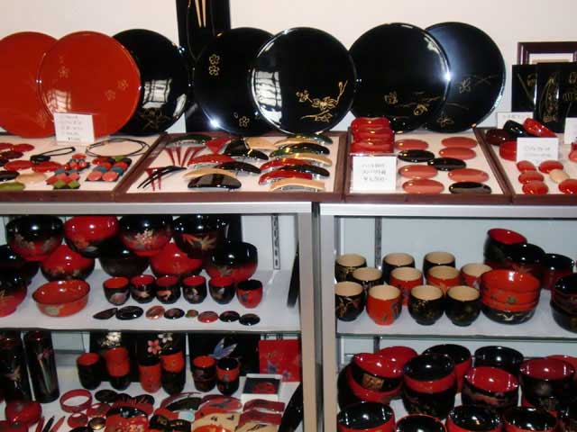 漆アミューズメント 塗太郎の営業時間 場所 地図等の情報 まっぷるトラベルガイド