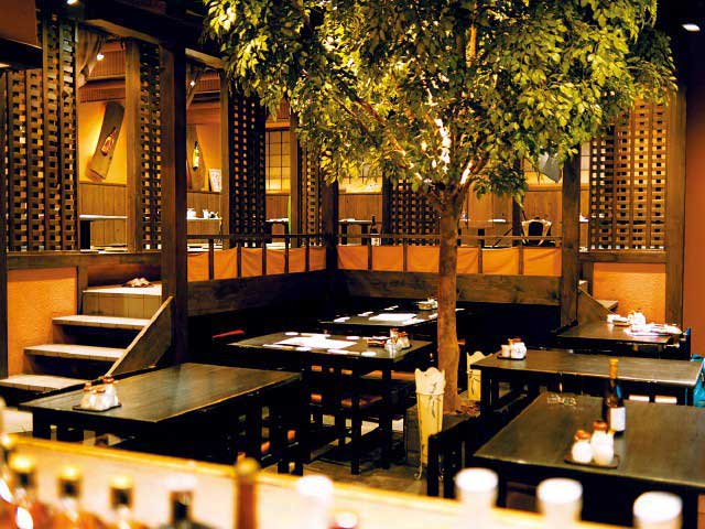 横須賀で必ず食べたい ガイド編集部おすすめの居酒屋 バースポット まっぷるトラベルガイド