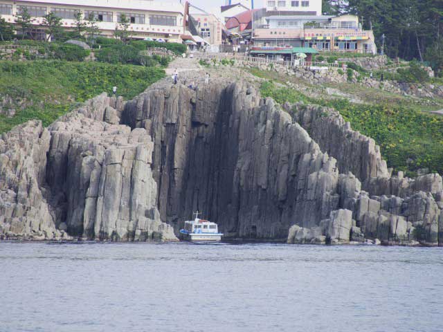 東尋坊観光遊覧船の営業時間 場所 地図等の情報 まっぷるトラベルガイド