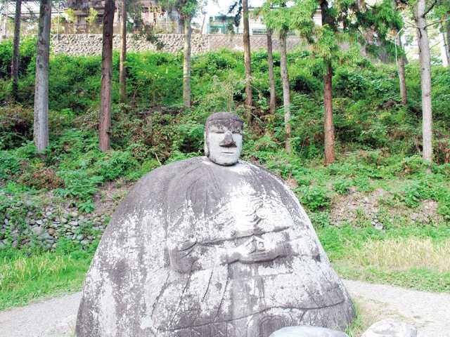 万治の石仏の営業時間 場所 地図等の情報 まっぷるトラベルガイド