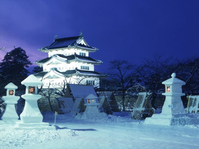 弘前城雪燈籠まつり | まっぷるウェブ