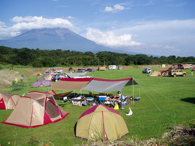 山梨 富士山で必ず行きたい ガイド編集部おすすめのキャンプ場スポット まっぷるトラベルガイド