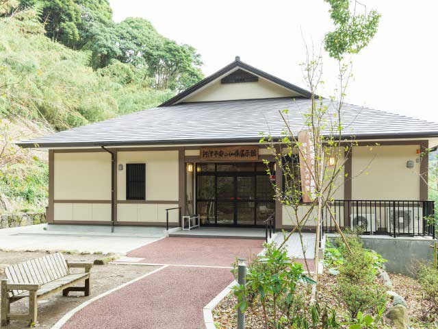 伊豆ならんだの里 河津平安の仏像展示館の営業時間・場所・地図等の