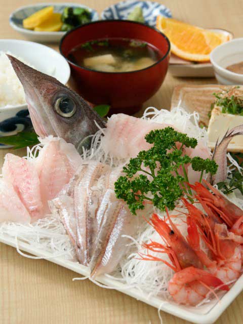 戸田で必ず食べたい ガイド編集部おすすめの海鮮料理スポット まっぷるトラベルガイド