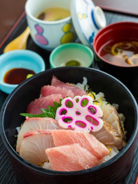 鹿児島 宮崎で必ず食べたい ガイド編集部おすすめの海鮮料理スポット まっぷるトラベルガイド