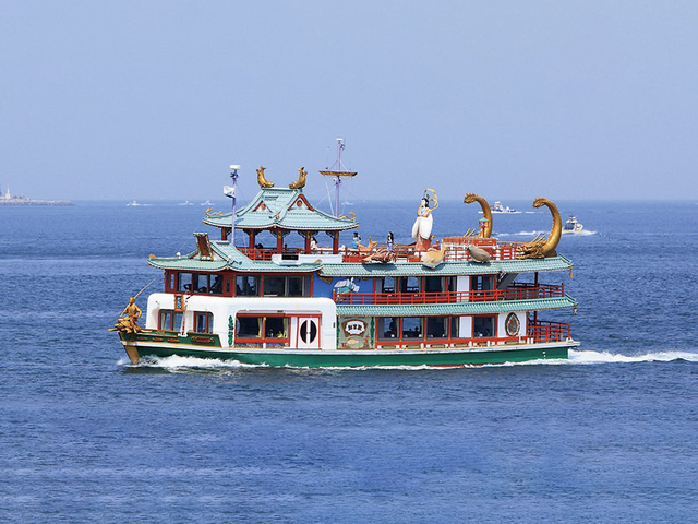 鳥羽湾めぐりとイルカ島の画像 3枚目