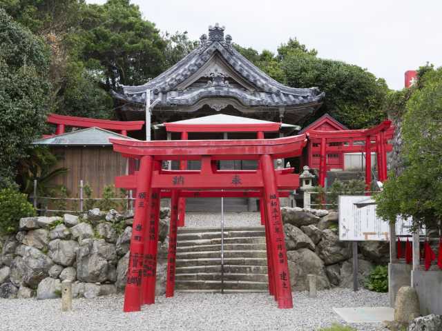 片田稲荷神社