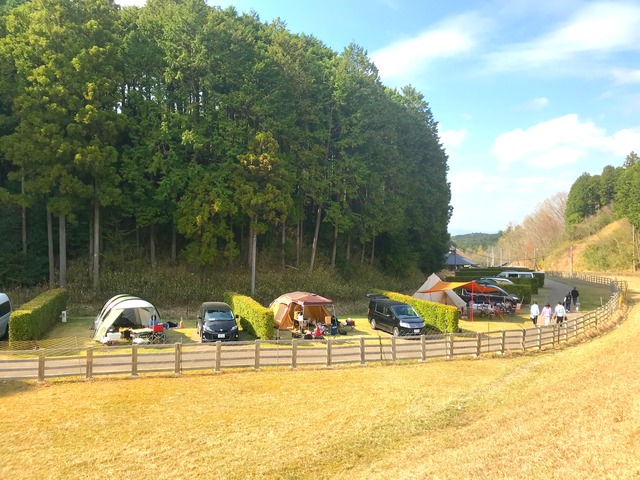 青山ハーモニー・フォレスト(キャンプ場)の画像 1枚目