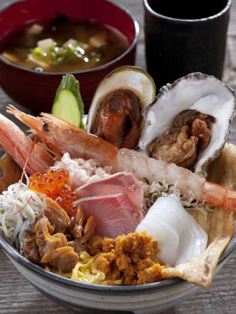 海鮮丼&浜焼市場 海太郎
