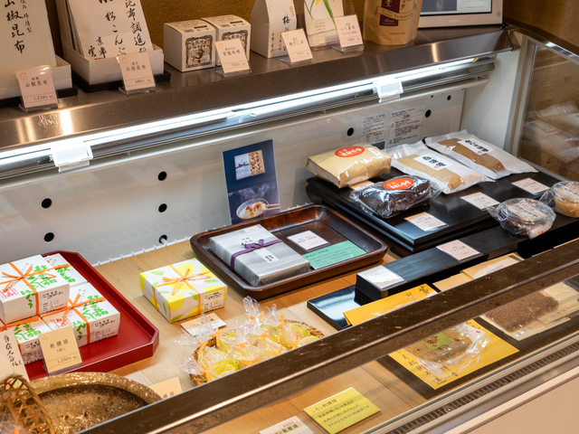 麩嘉 錦店の画像 3枚目
