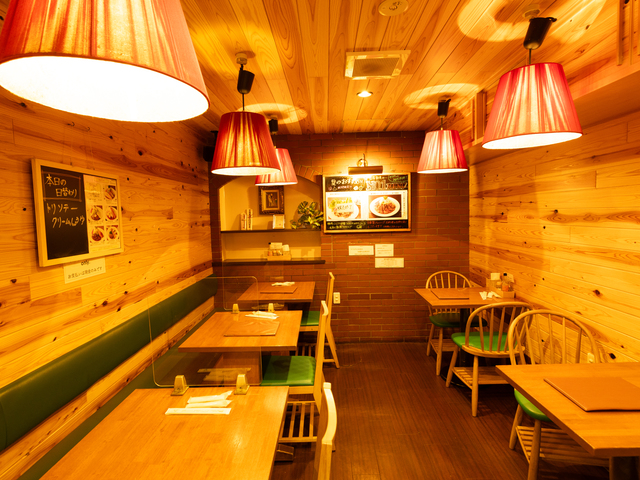 サラダの店 サンチョ 河原町店の画像 2枚目