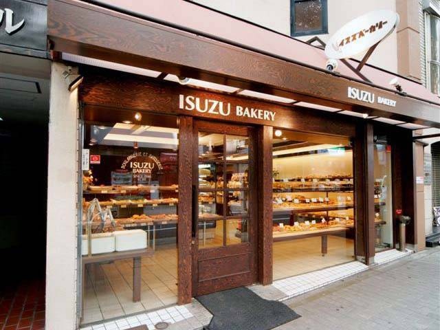 イスズベーカリー 北野坂店