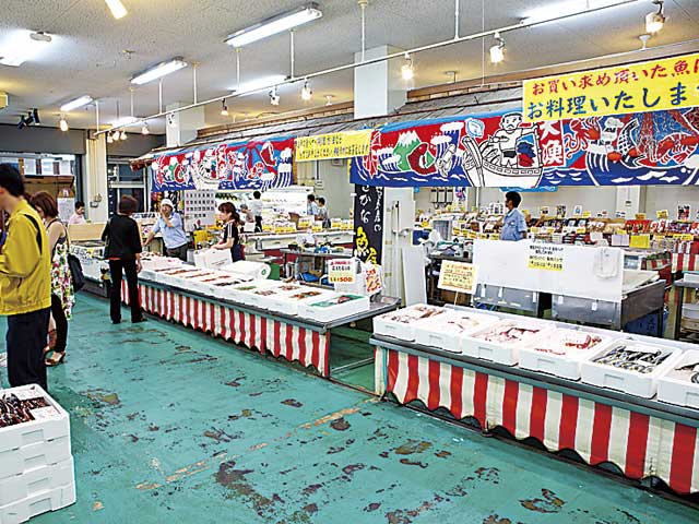 マル海 渡辺水産 海産物魚市場