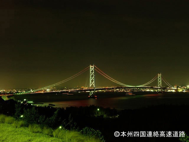 明石海峡大橋ライトアップの画像 3枚目