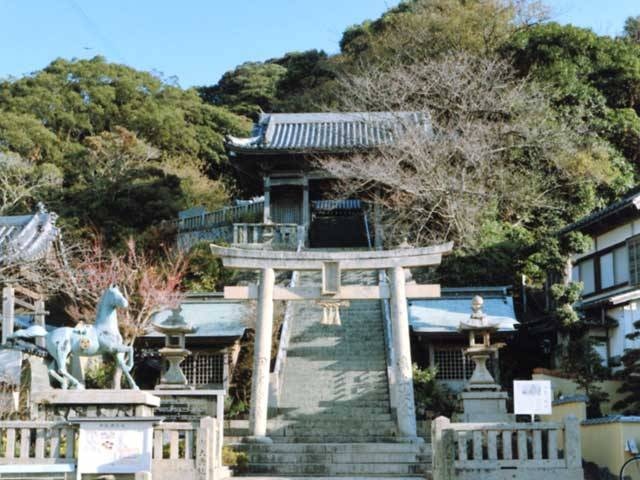 沼島八幡神社の画像 1枚目