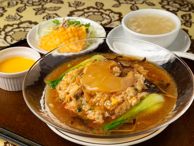 海鮮料理 鹿鳴荘の画像 1枚目